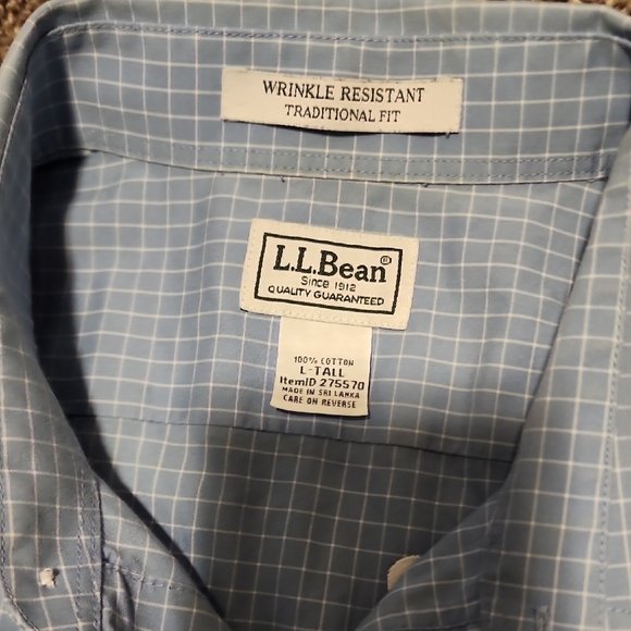 L.L. Bean Blue Casual Button Down Shirt with Subtle Pattern - Picture 2 of 4